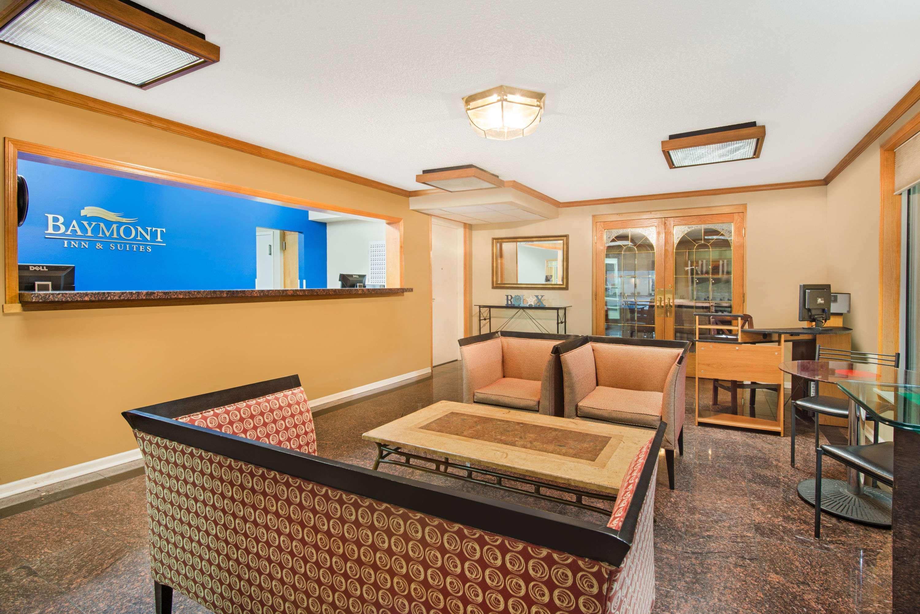 Baymont By Wyndham Sandusky Interior photo