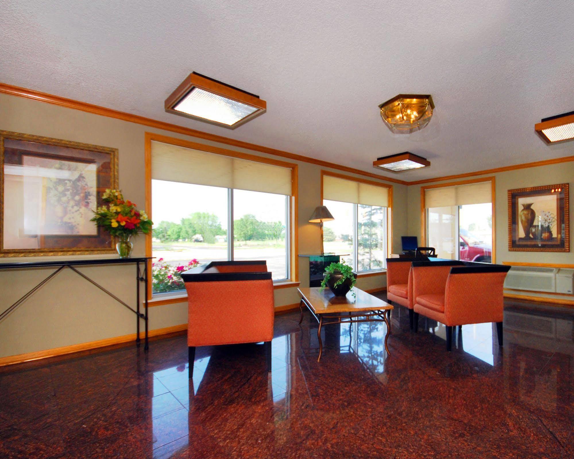Baymont By Wyndham Sandusky Exterior photo